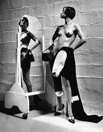 Helmut Newton . White Women . Sleepless Night . Big Nudes