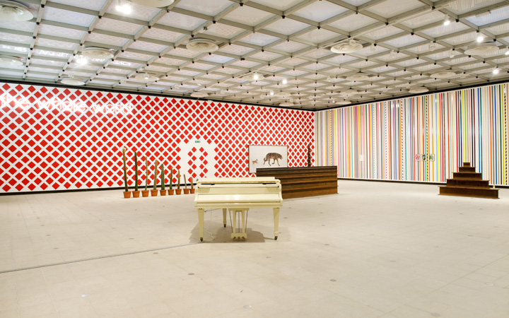 Martin Creed . What's the Point of It . Hayward gallery . London . United Kingdom