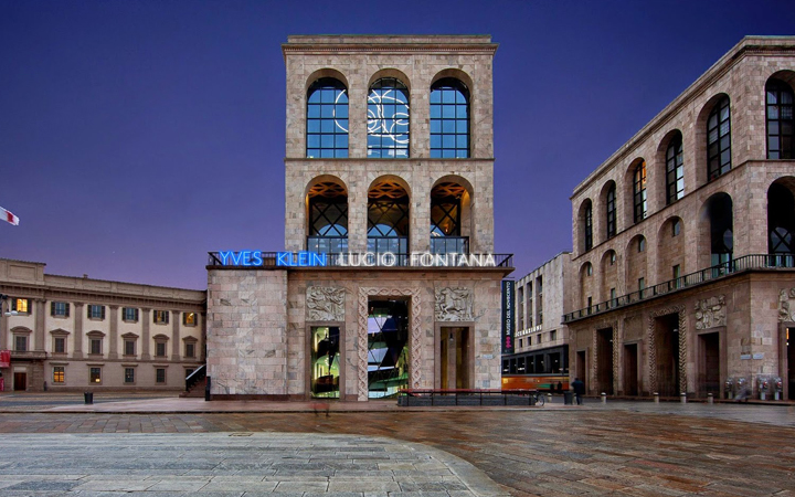 Lucio Fontana . museo del Novecento . Milano